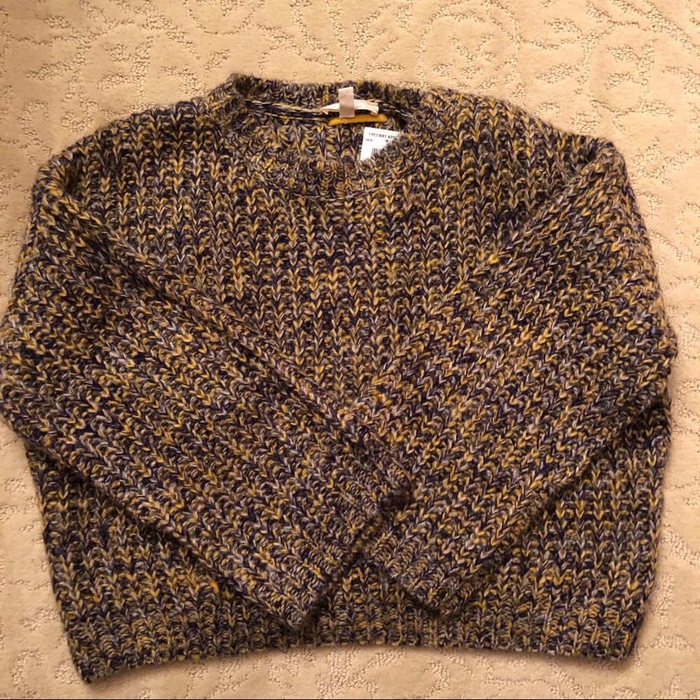 NEW! Freeway Cropped Pullover Sweater with Tie
